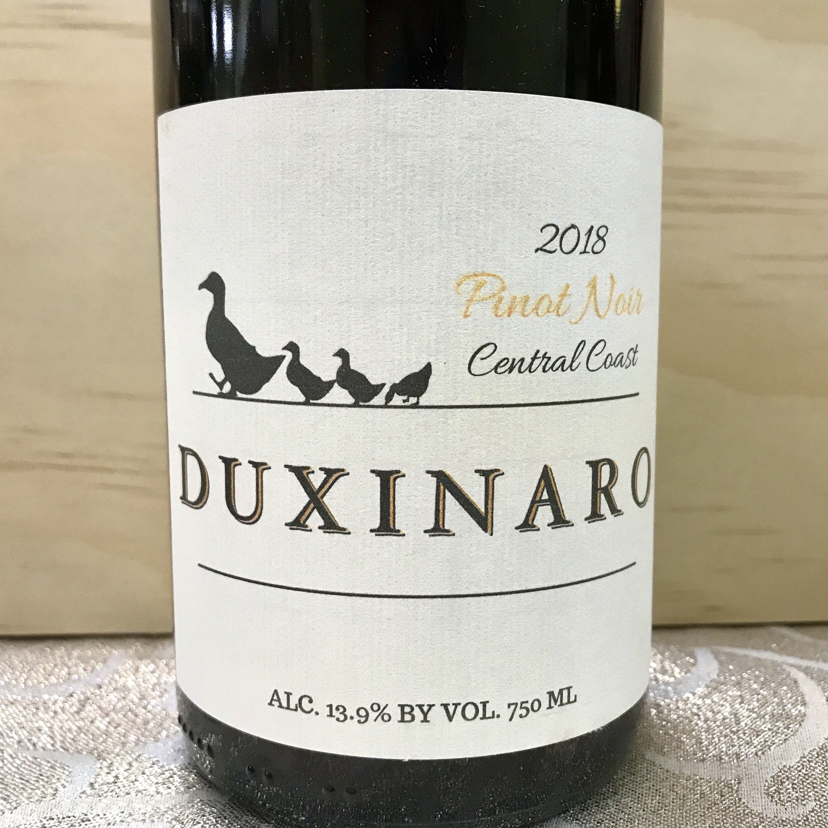 Duxinaro Pinot Noir Central Coast 2018
