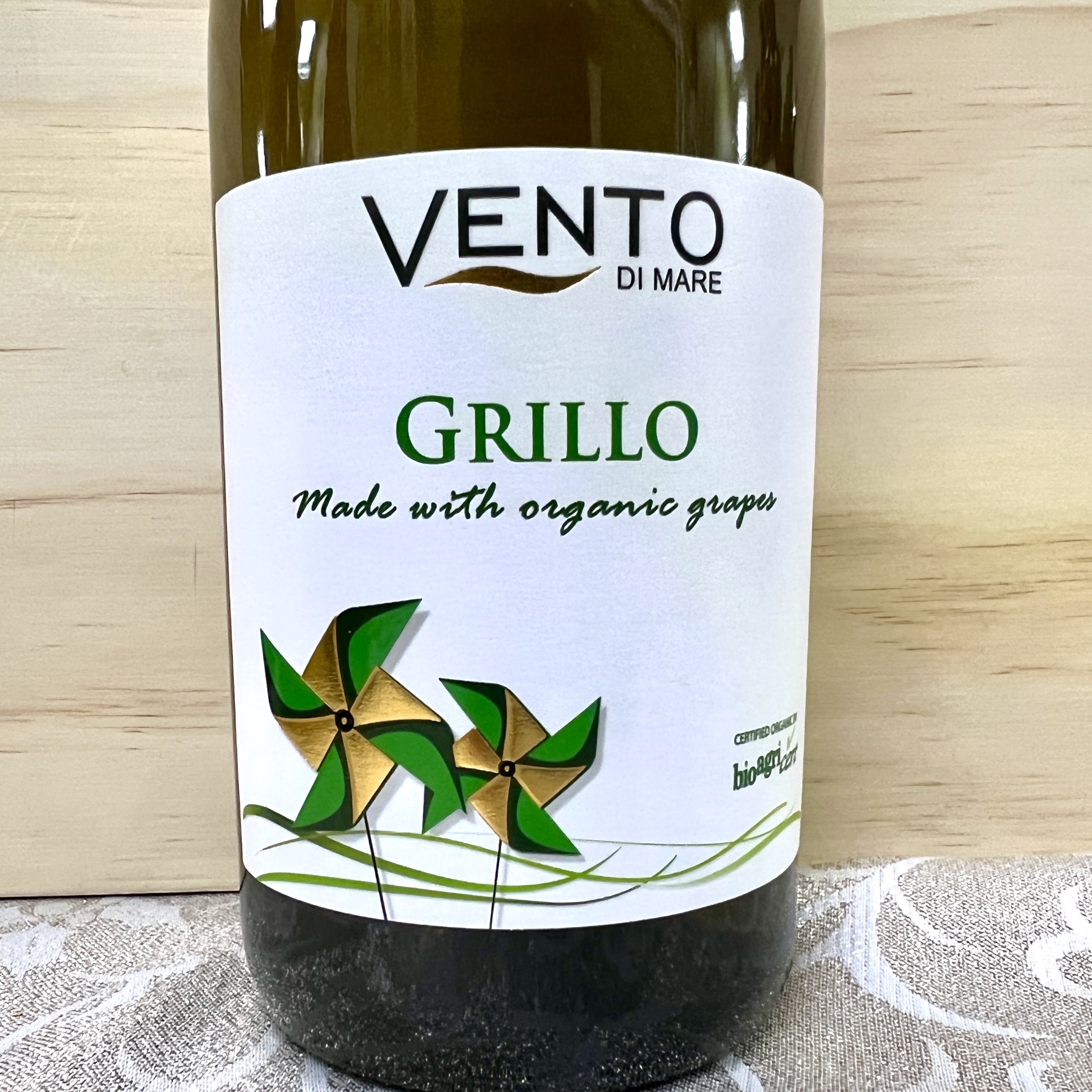 Vento di Mare Grillo made with organic grapes