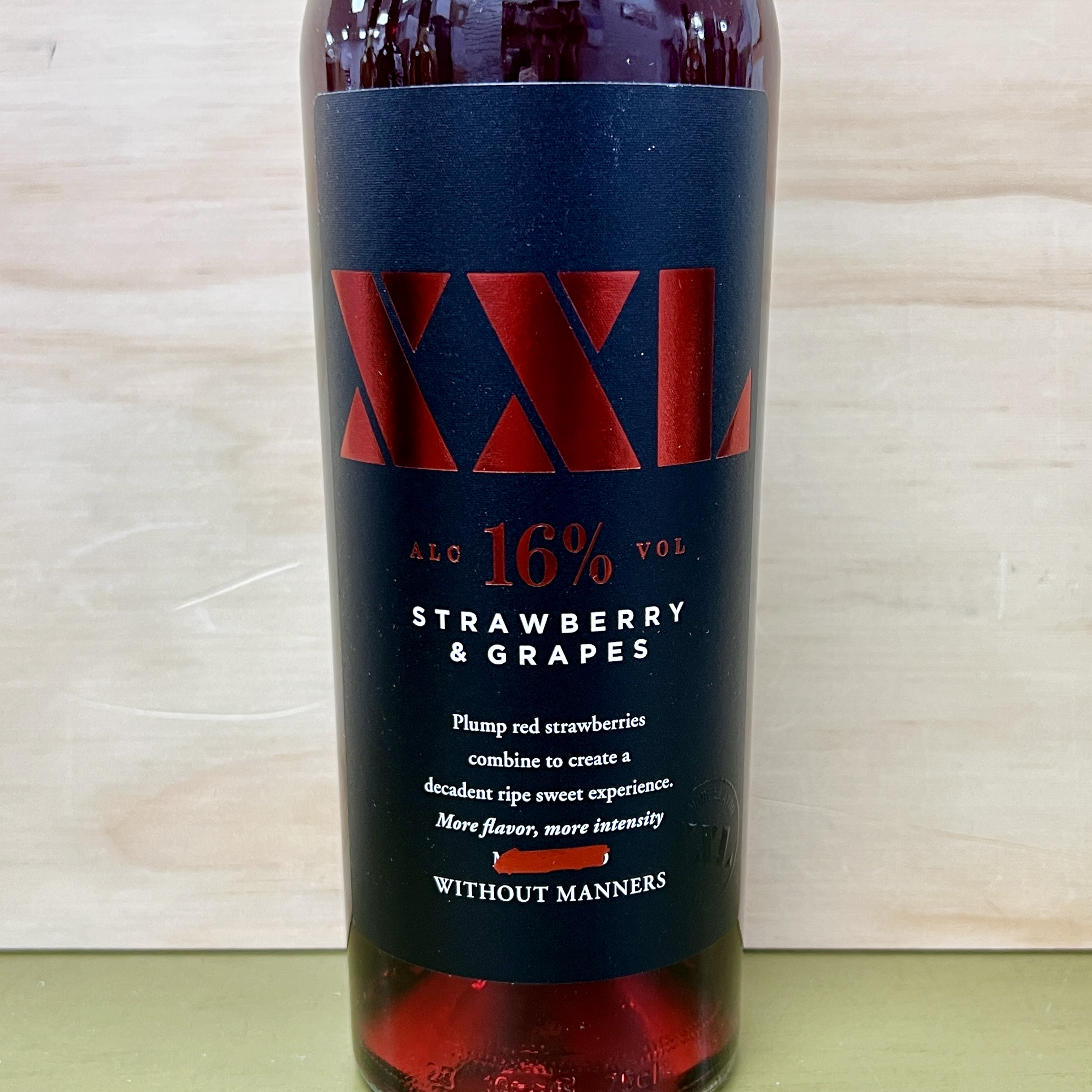 XXL Strawberry & Grapes Moscato - Click Image to Close