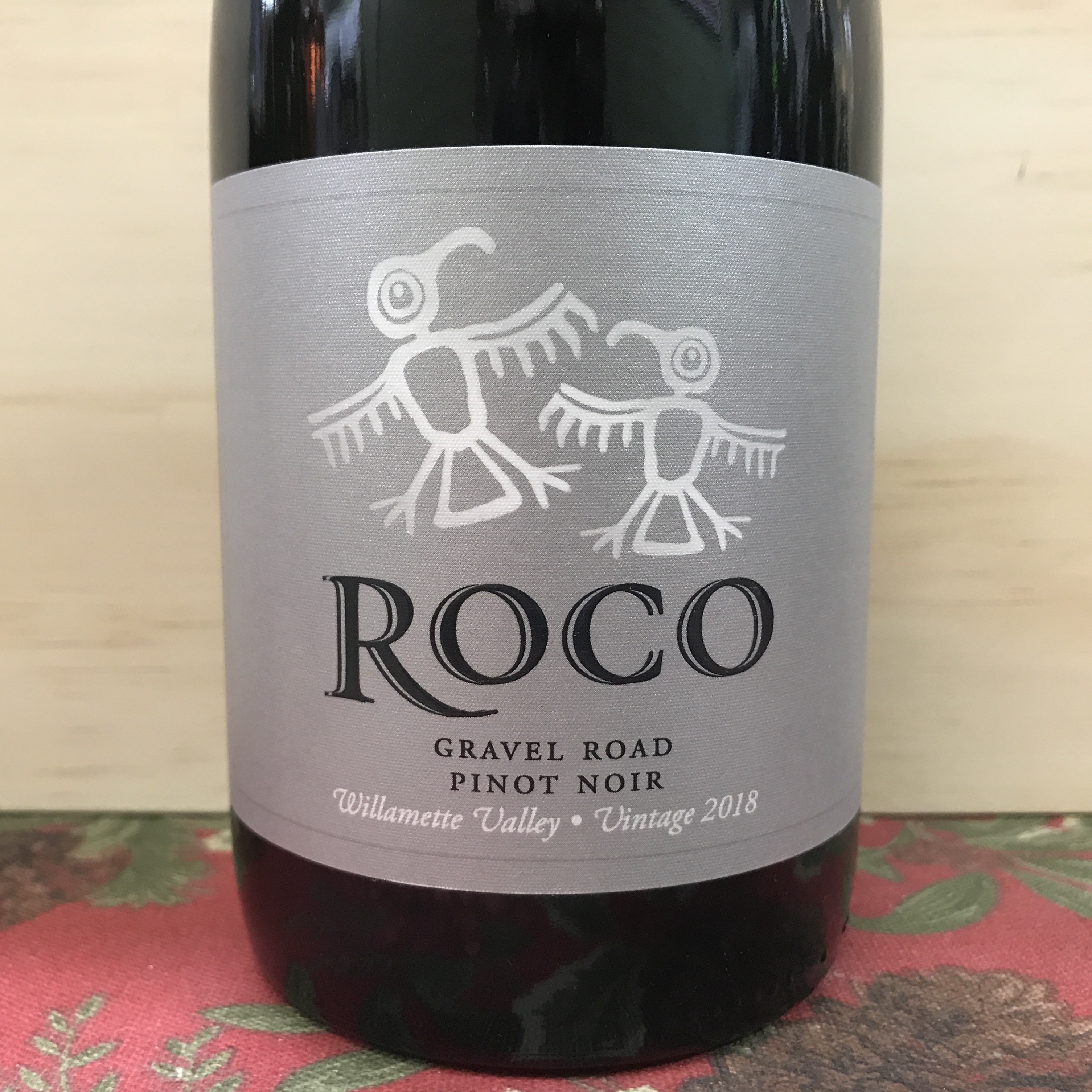 Roco Gravel Road Willamette Pinot Noir 2018