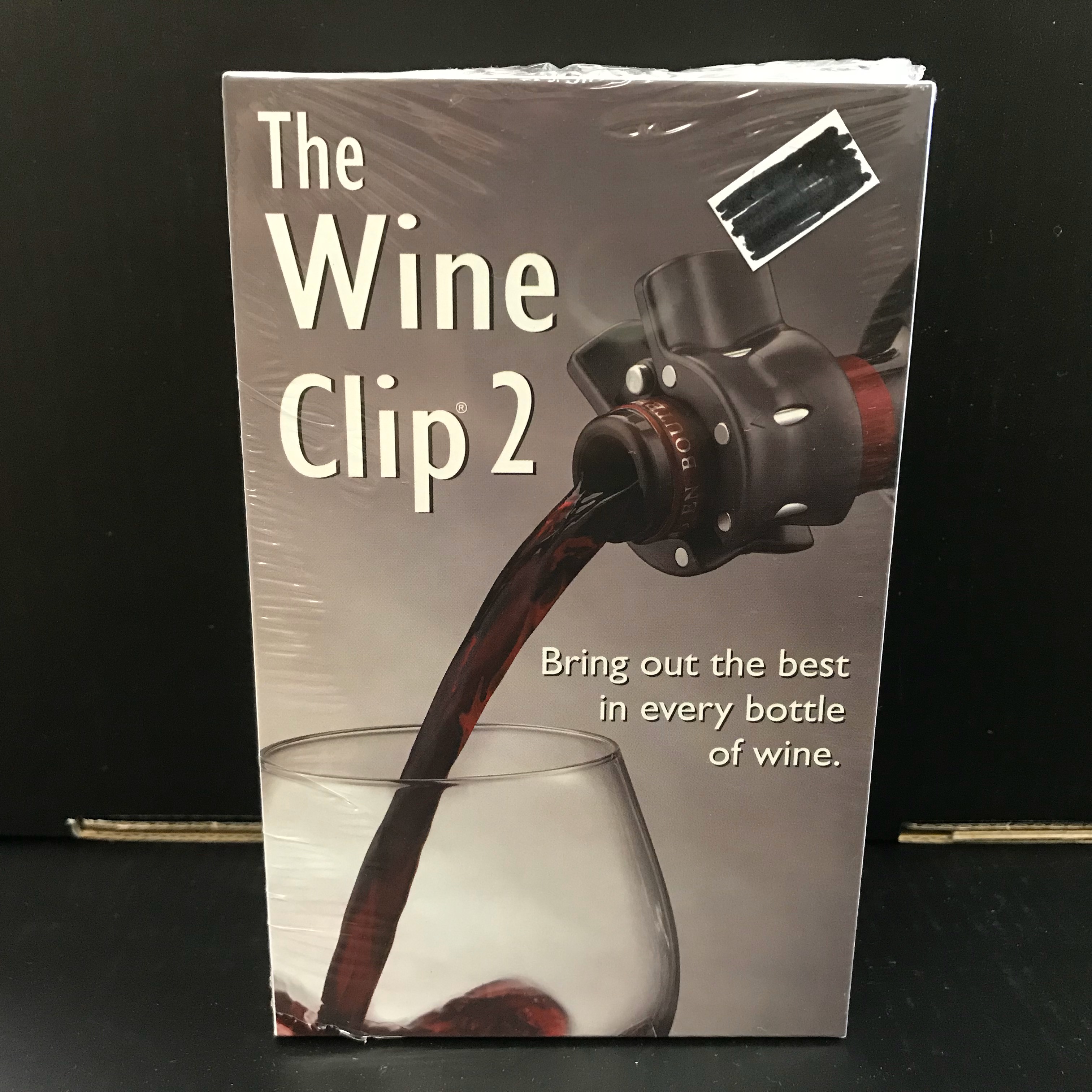 The Wine Clip 2 - magnetic aerator