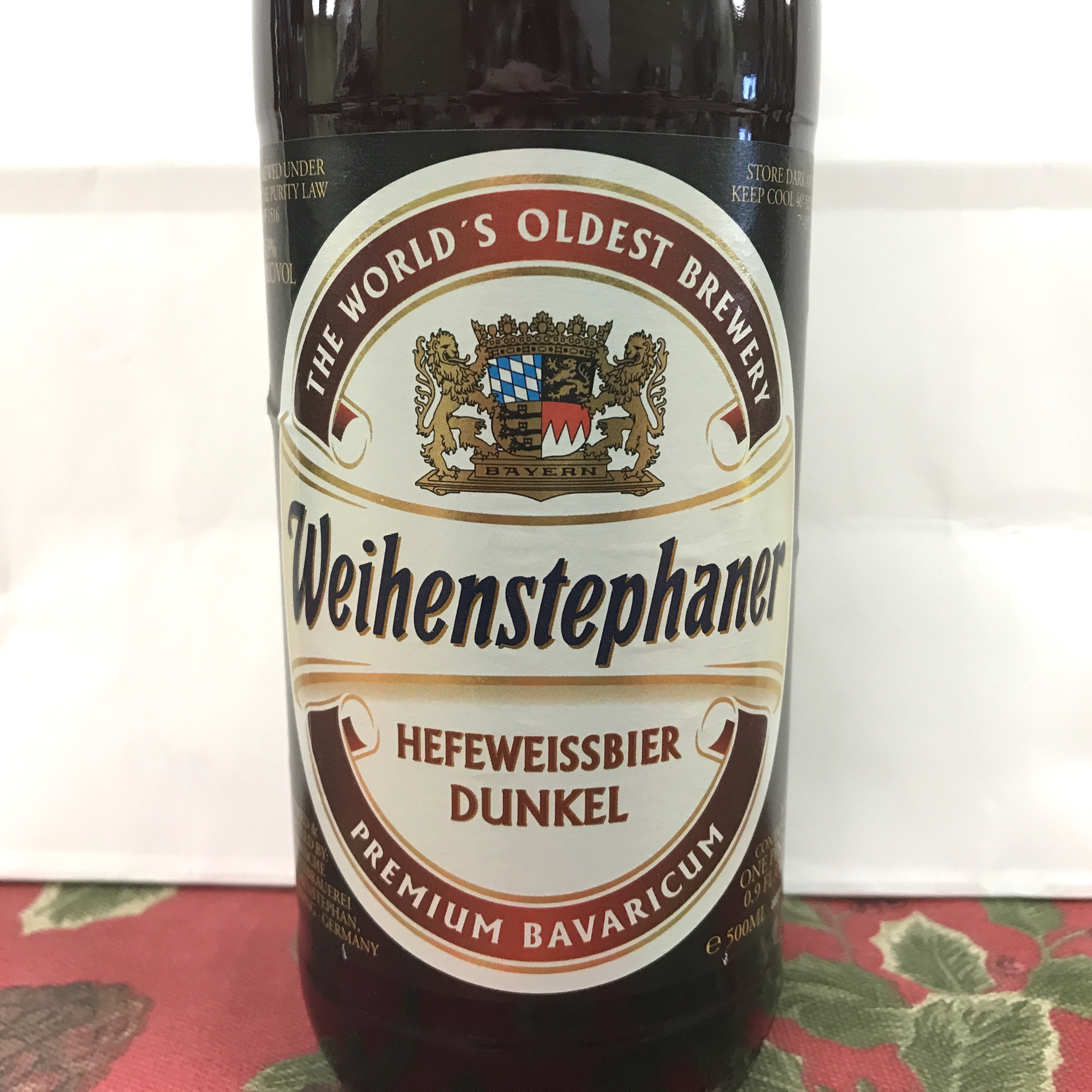 Weihenstephaner Hefeweiss Bier Dunkel 1 pint
