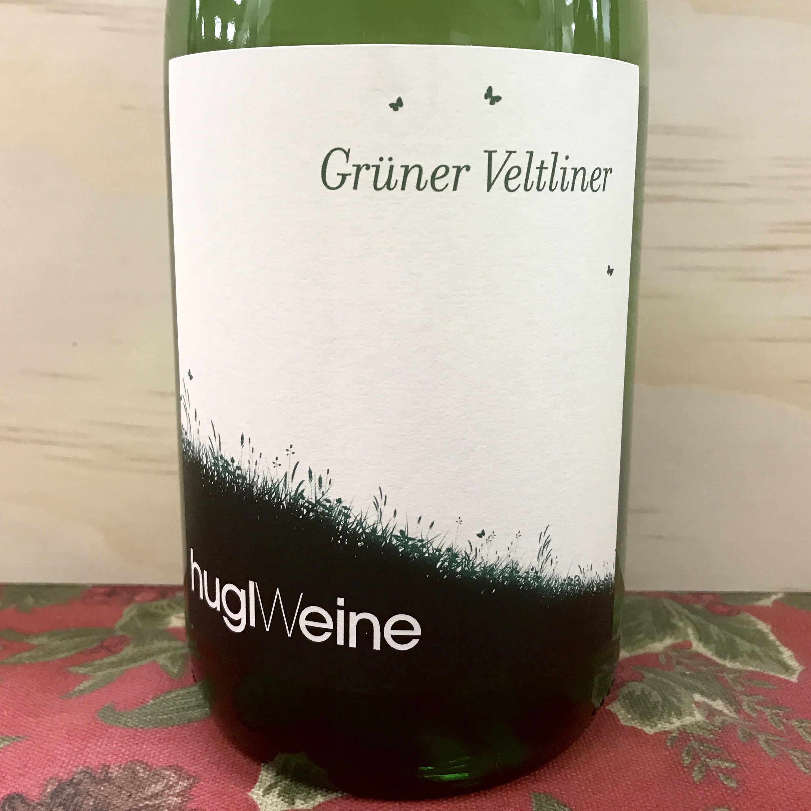 Hugl Weine Gruner Veltliner 2022- 1 liter